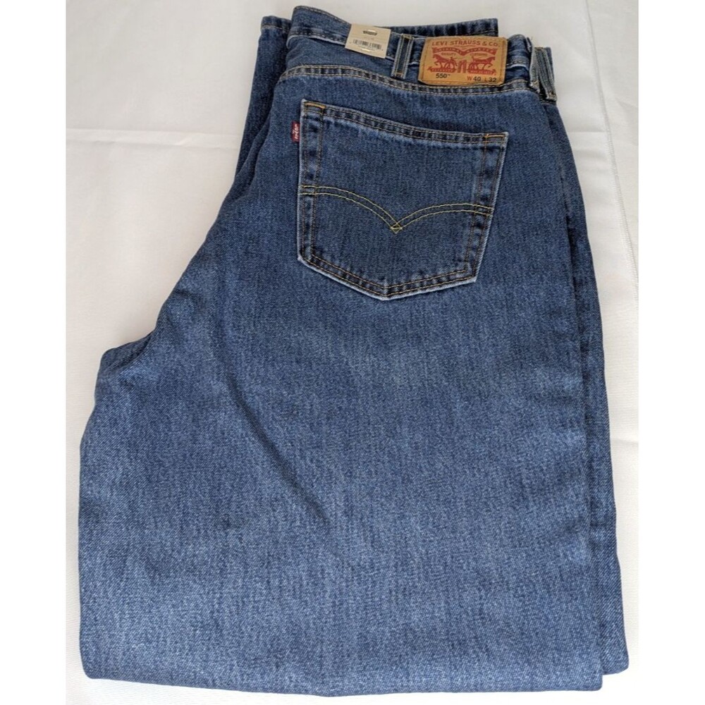 Levis 550 Mens Blue Jeans Relaxed Fit Tapered Leg Size 40 x 32 Dark Wash NWT - Picture 3 of 5